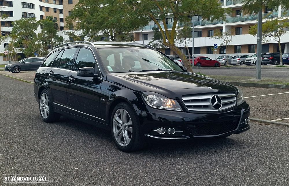 Mercedes-Benz C 220 Station CDI DPF Auto BlueEFFICIENCY Avantgarde - 3