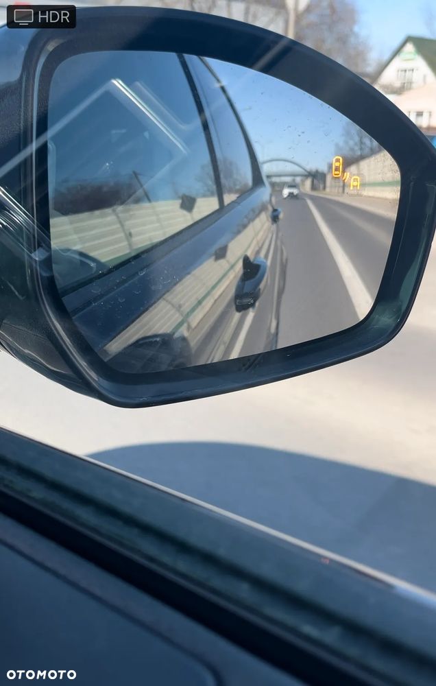 Land Rover Discovery Sport TD4 Sky View - 15