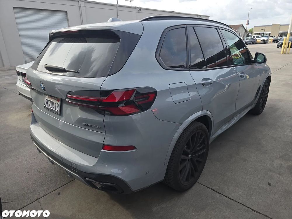 BMW X5 xDrive40i - 2
