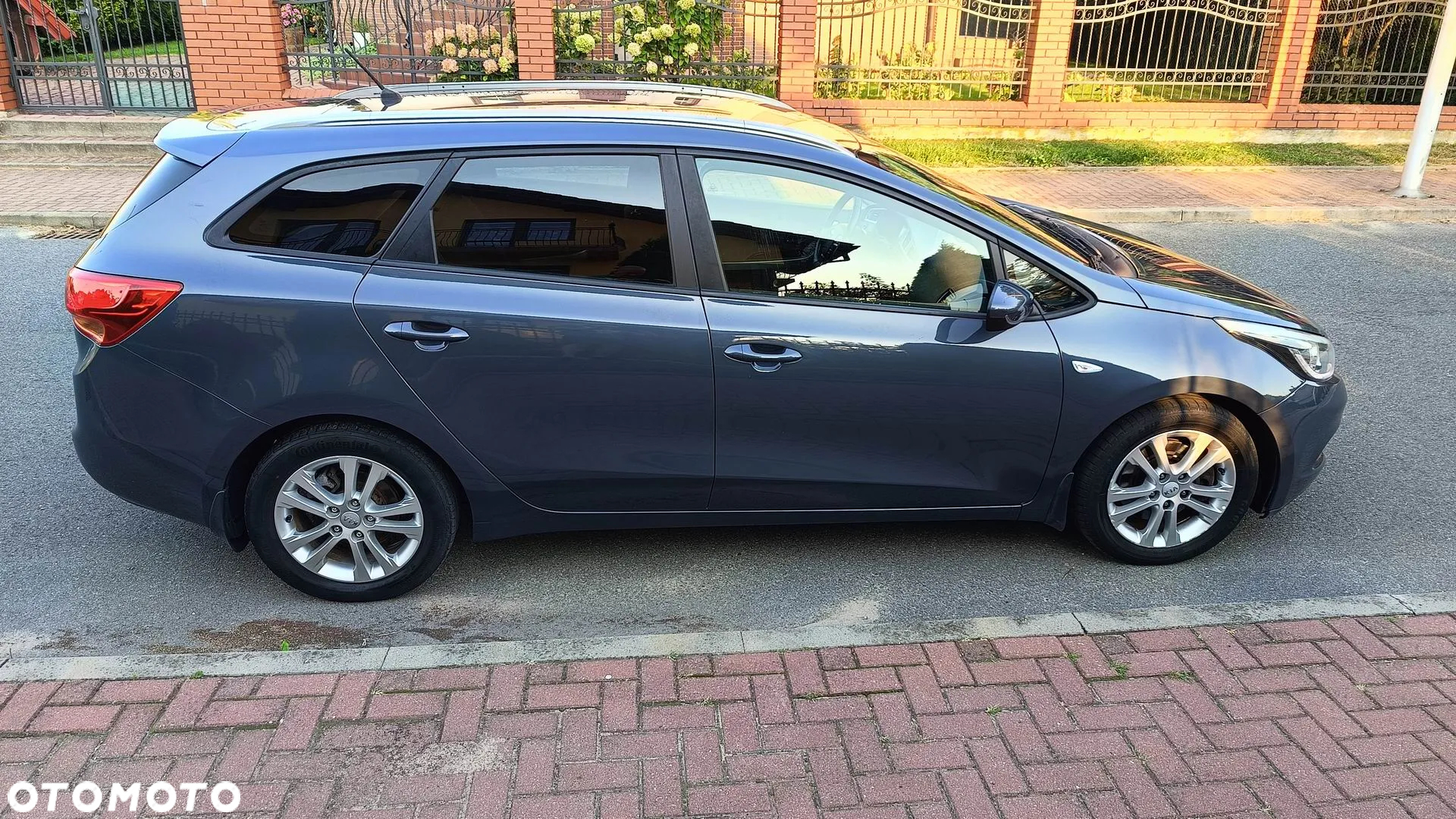 Kia Ceed 1.4 CRDi 90 Edition 7 - 9