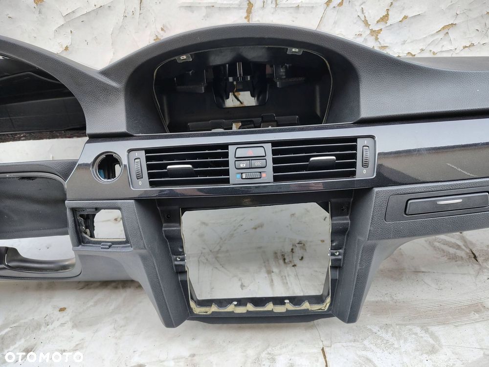 DESKA ROZDZIELCZA KONSOLA BMW 3 E93 - 5