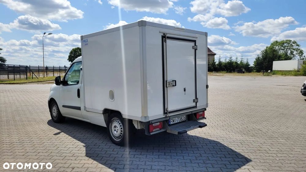 Fiat Doblo - 9