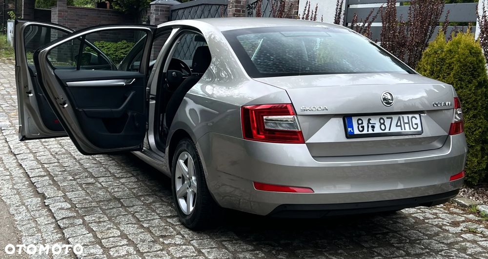Skoda Octavia 1.2 TSI Ambition - 9