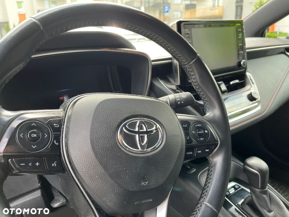 Toyota Corolla 2.0 Hybrid Executive - 13