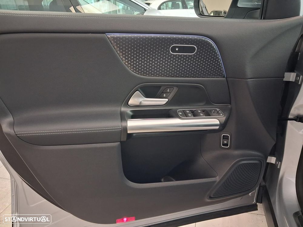 Mercedes-Benz EQA 250 Progressive - 10