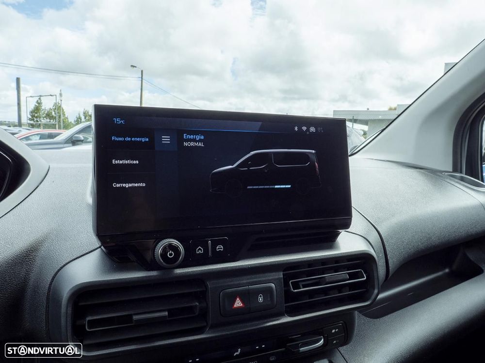 Peugeot Partner Premium - 32