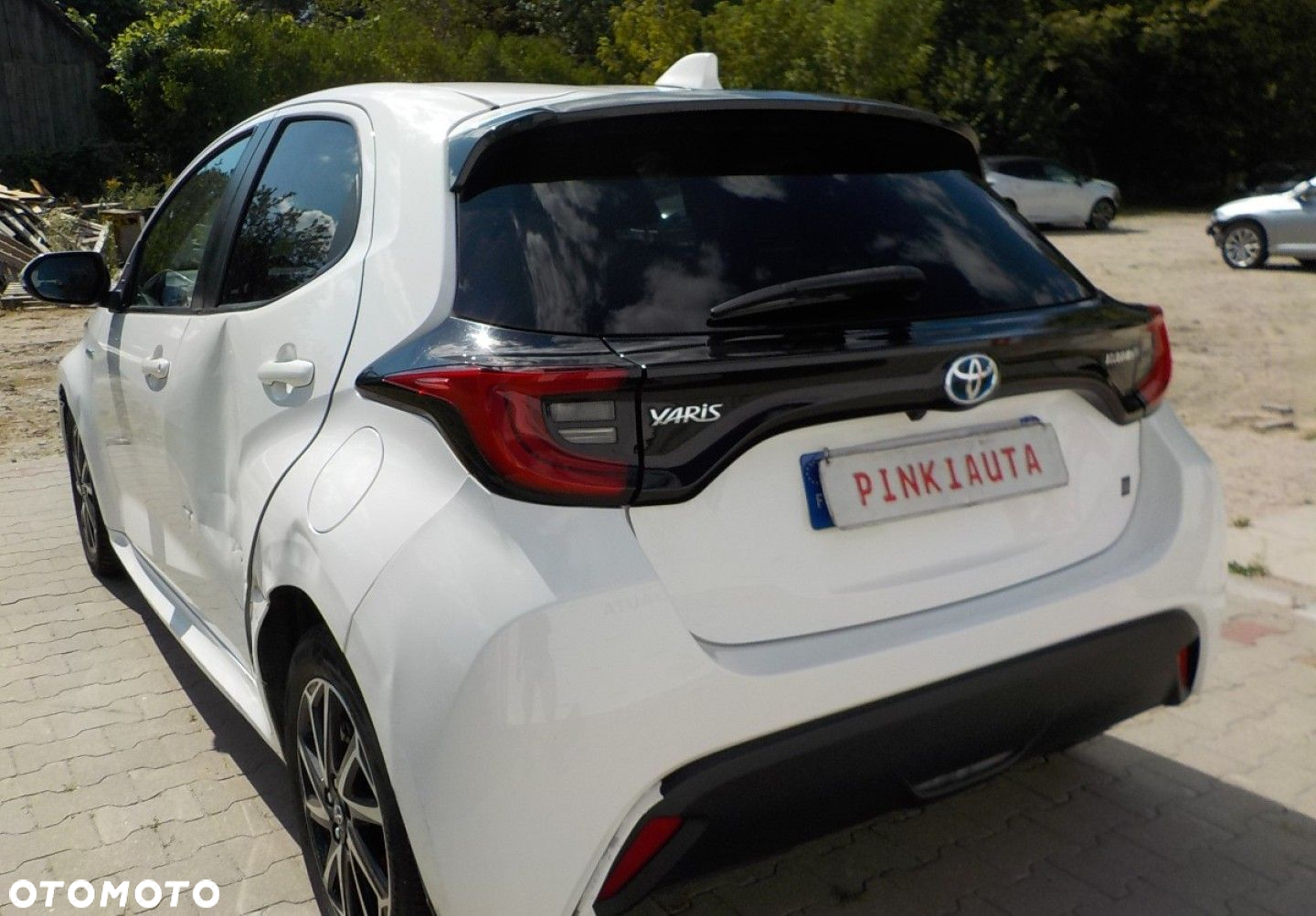 Toyota Yaris - 13
