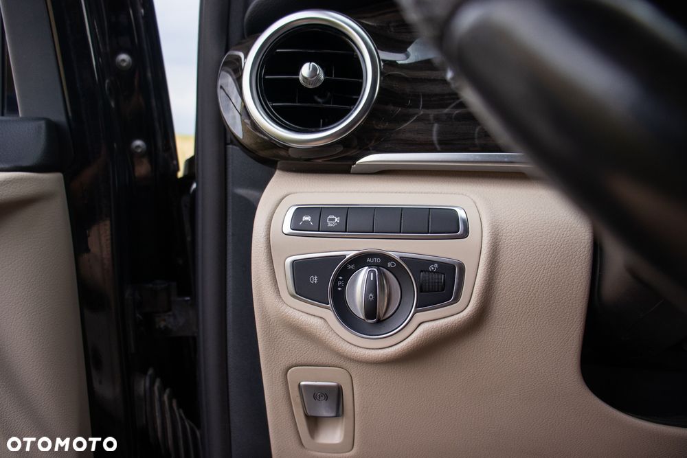 Mercedes-Benz Klasa V 250 d 4-Matic Avantgarde 7G-Tronic - 21