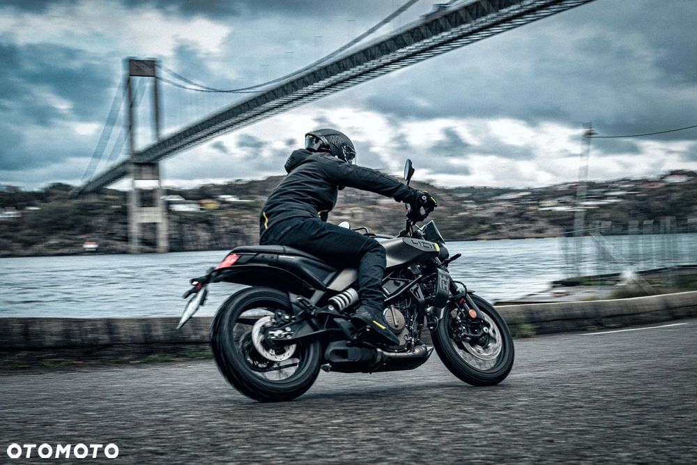 Husqvarna Svartpilen - 3