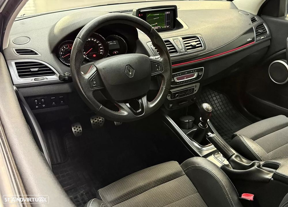 Renault Mégane Coupe 1.6 dCi GT Line SS - 6