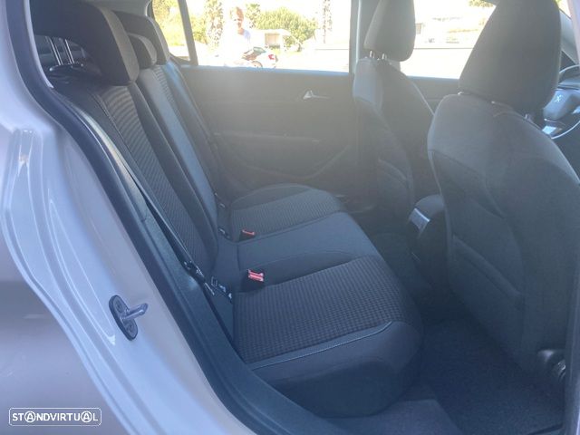 Peugeot 308 1.5 BlueHDi Active Pack - 28