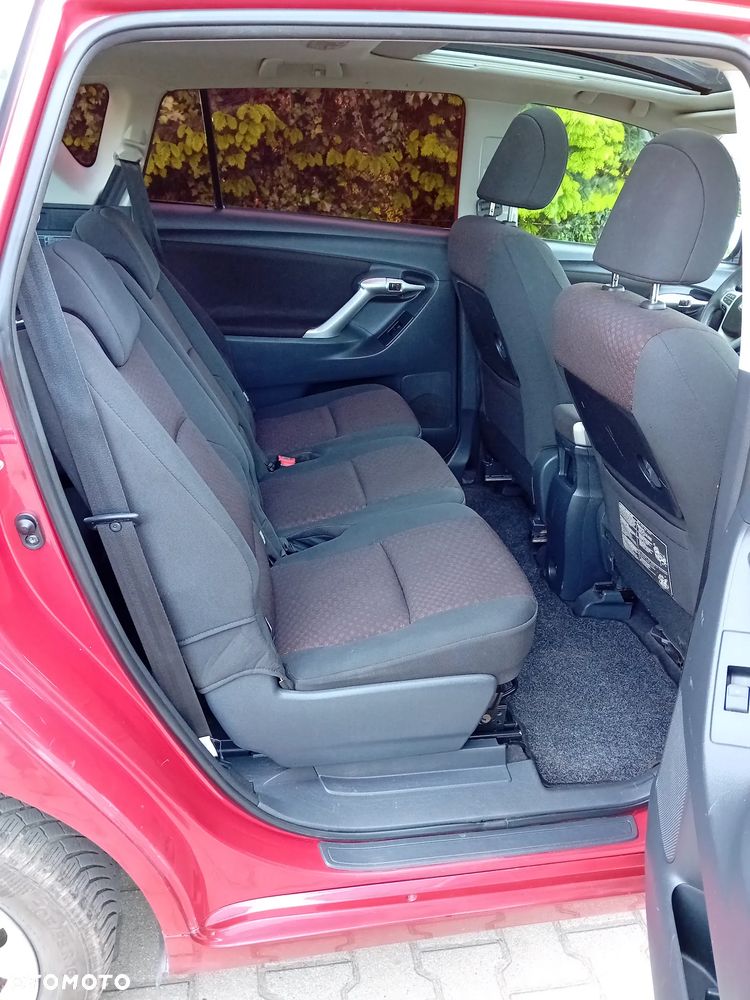 Toyota Verso - 16