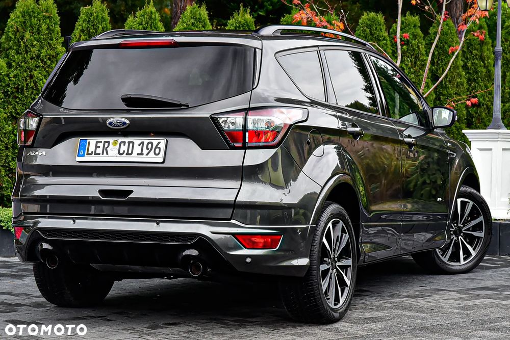 Ford Kuga 2.0 TDCi 4x4 ST-Line - 4