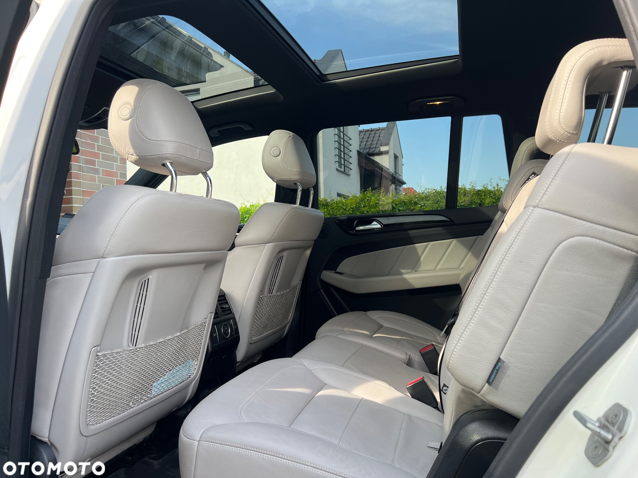 Mercedes-Benz GL 350 BlueTec 4-Matic - 7