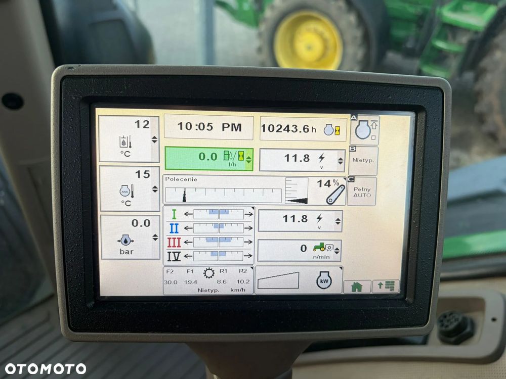 John Deere 8285R - 25