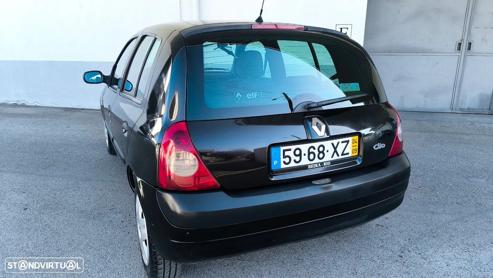 Renault Clio 1.2 16V Pack - 24