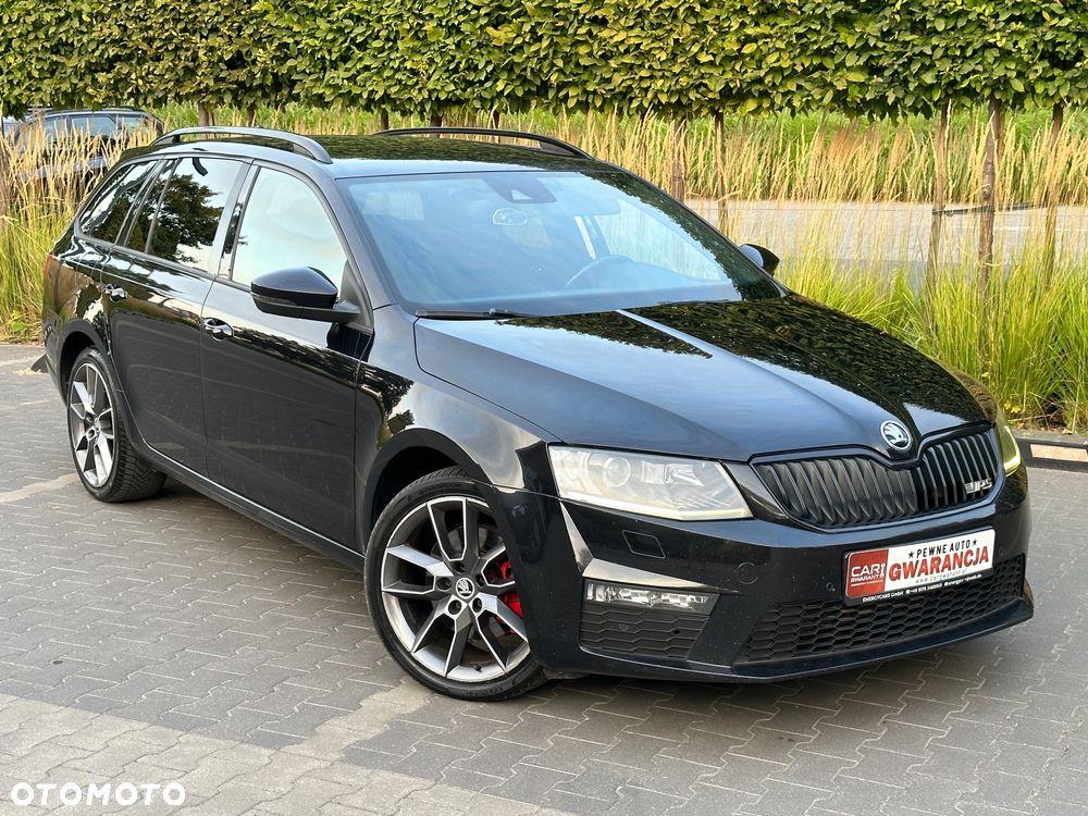 Skoda Octavia Combi 2.0 TDI DSG RS - 15