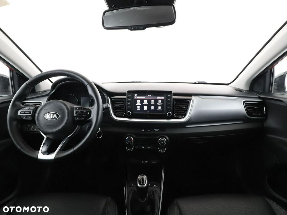 Kia Stonic 1.4 L - 16