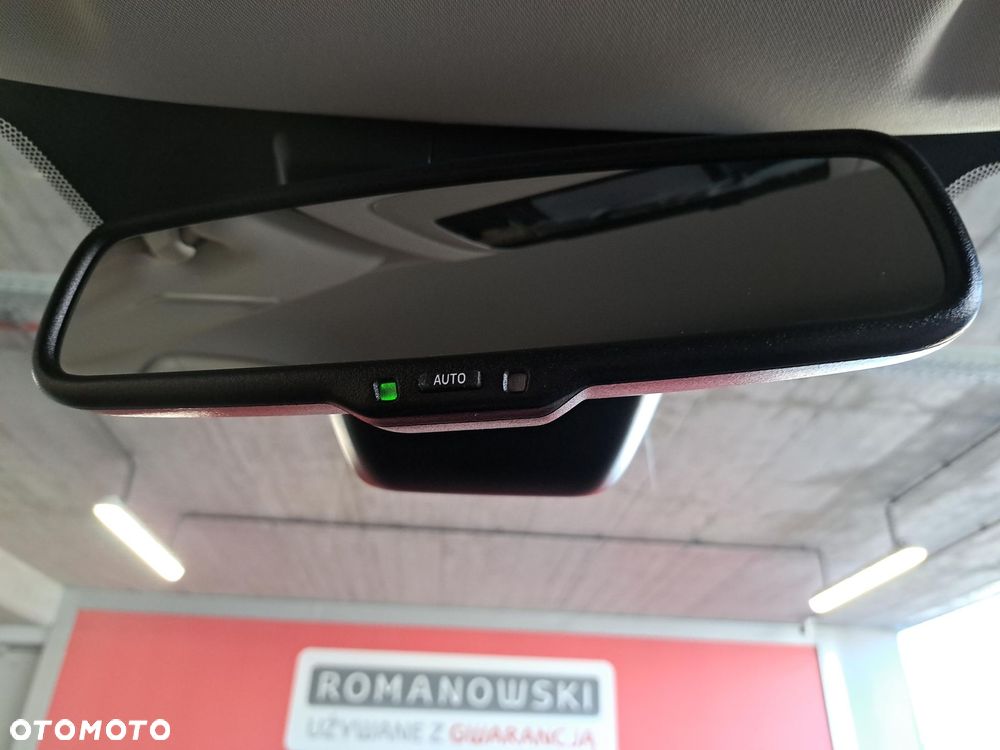 Lexus NX 300h Business Edition AWD - 31