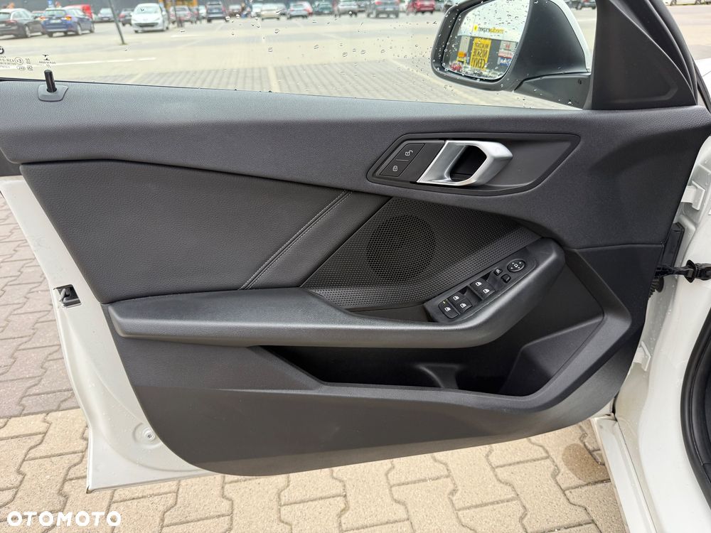 BMW Seria 1 118d Advantage - 24