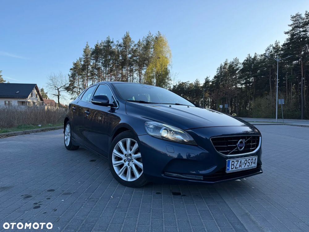 Volvo V40 D2 Summum - 1