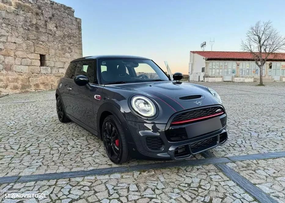 MINI 3 Portas John Cooper Works - 1
