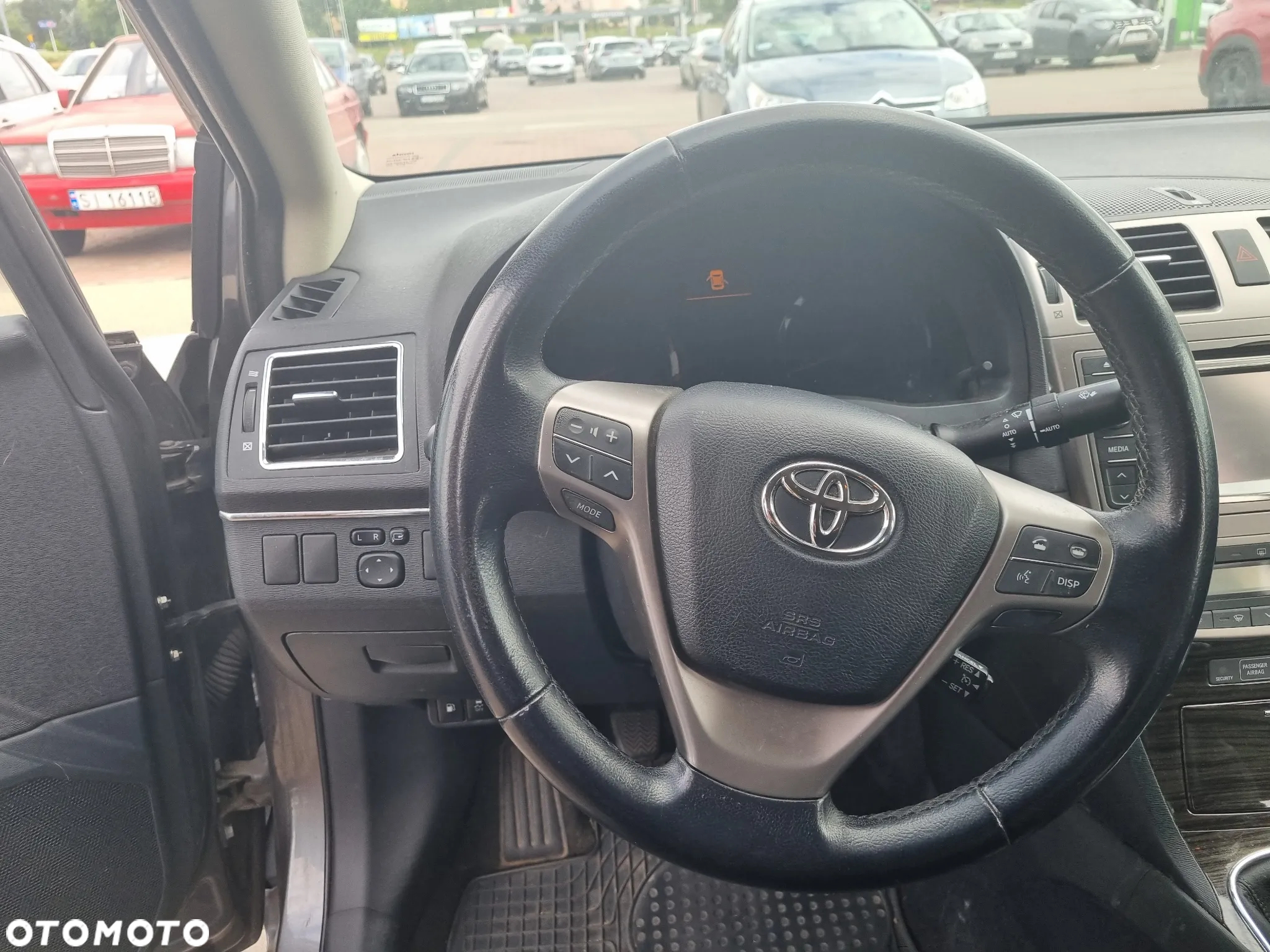 Toyota Avensis 1.8 Premium EU5 - 7
