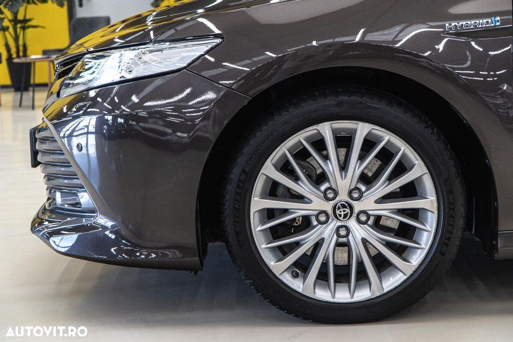 Toyota Camry 2.5 Business - 41