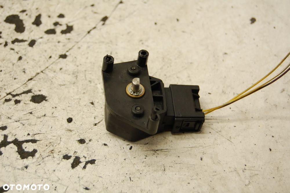 CZUJNIK SENSOR KLAPY BAGAŻNIKA TYŁ TYLNY 3D0941038 VW PHAETON 2002R. - 2