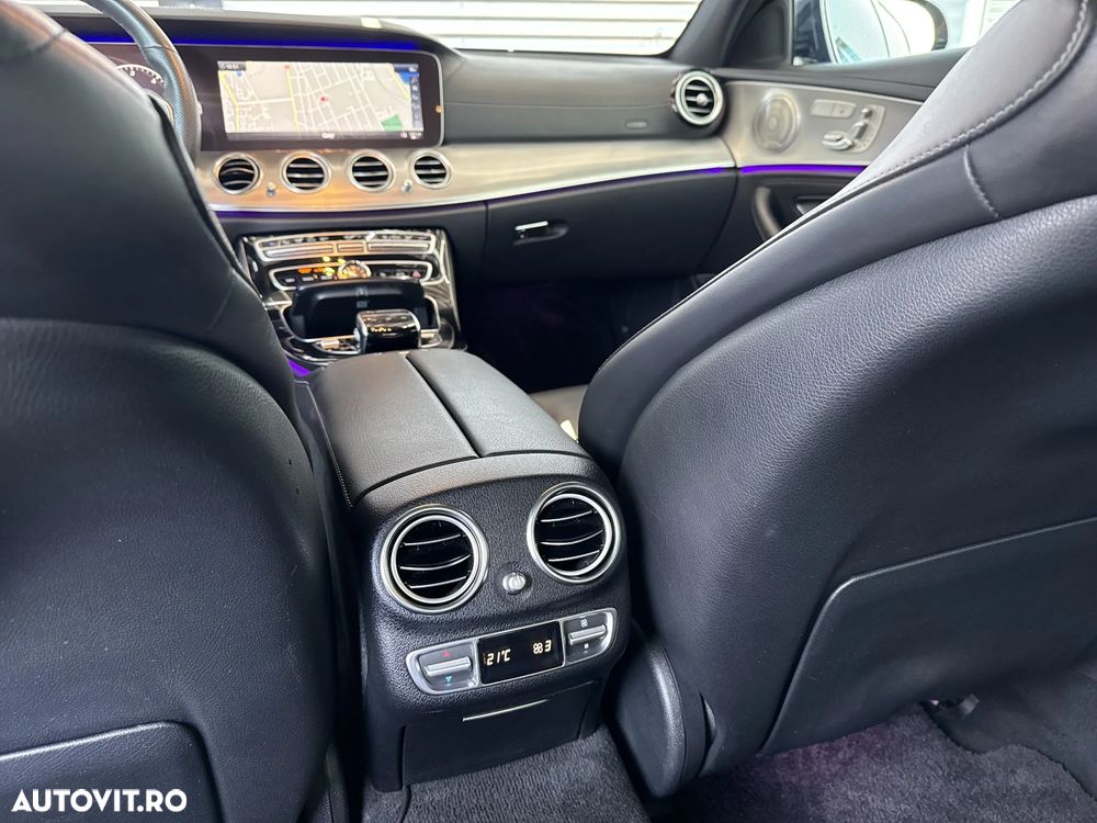 Mercedes-Benz E 400 d 4MATIC 9G-TRONIC AMG Line - 23
