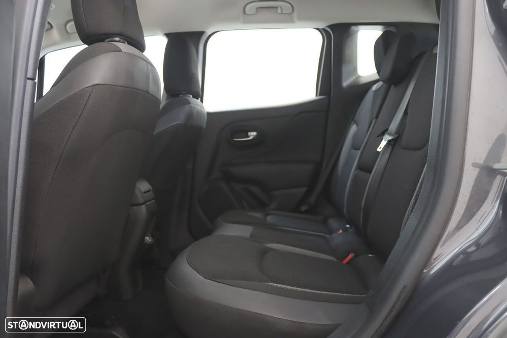 Jeep Renegade 1.0 T Limited - 8