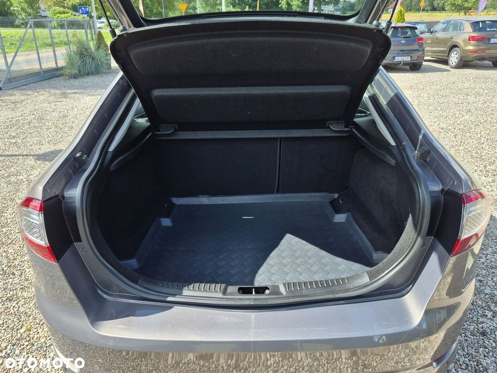 Ford Mondeo - 14