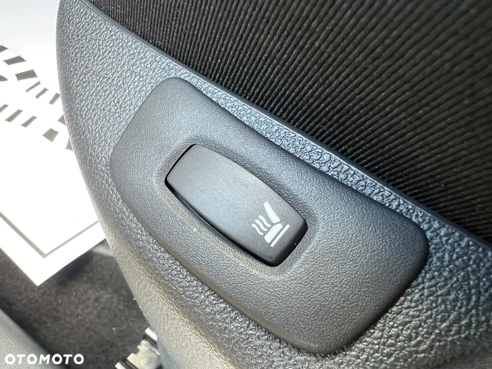 Renault Captur (ENERGY) TCe 90 LIMITED - 32