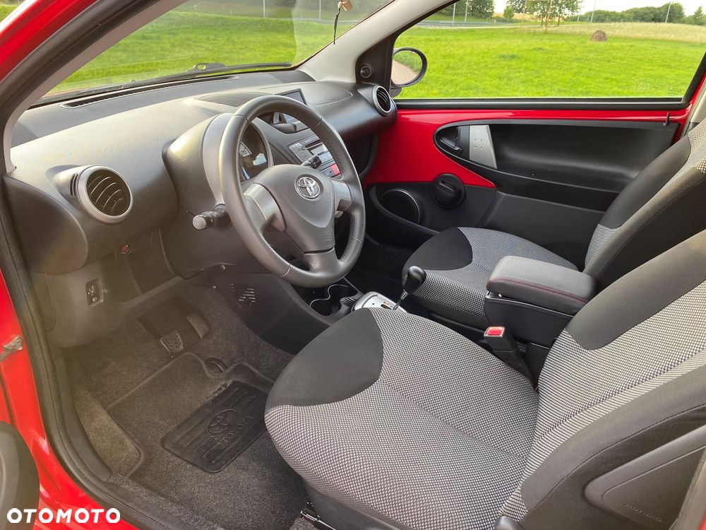 Toyota Aygo 1.0 VVT-i Luna A/C MM - 11