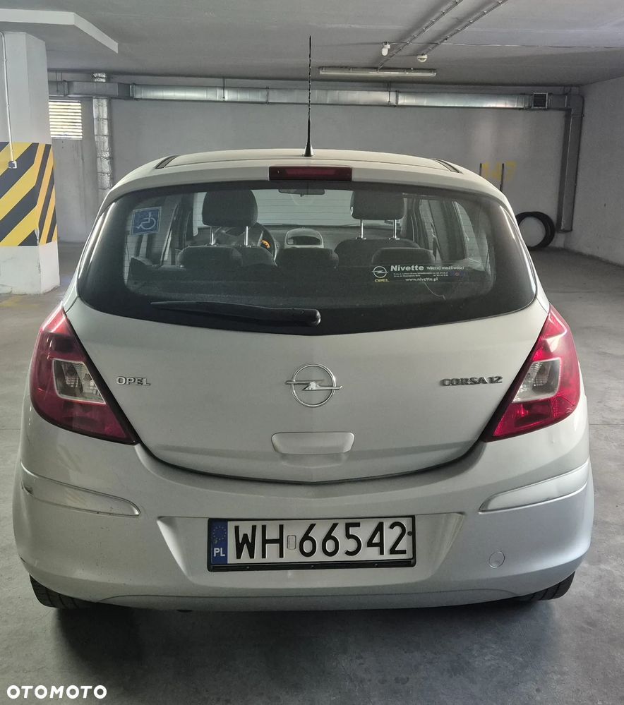 Opel Corsa - 4