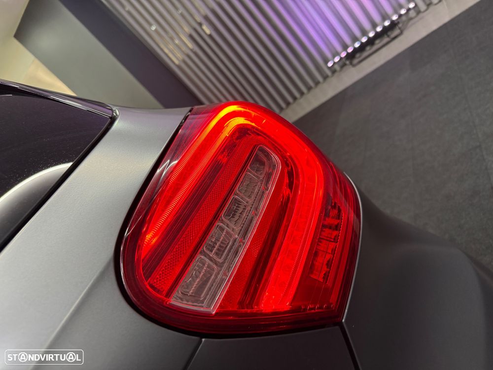 Mercedes-Benz A 180 CDI BE Edition AMG Line - 10