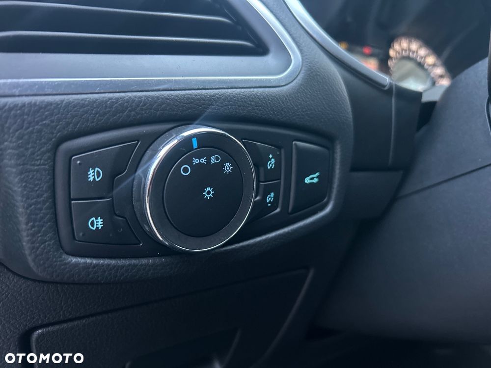 Ford S-Max 2.0 EcoBoost Titanium - 16