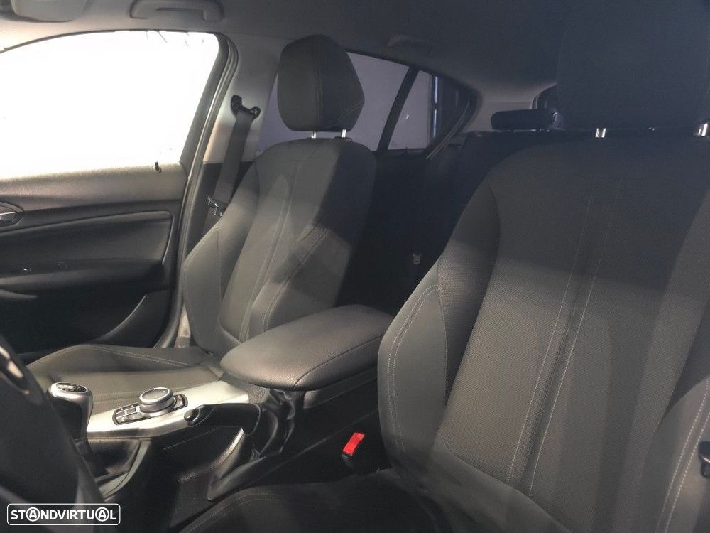 BMW 116 d Line Sport Shadow - 24