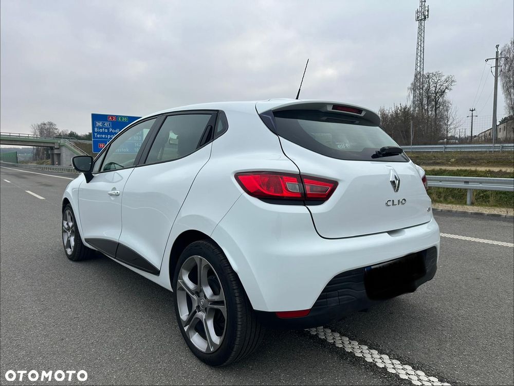 Renault Clio 1.5 dCi 75 Expression - 5