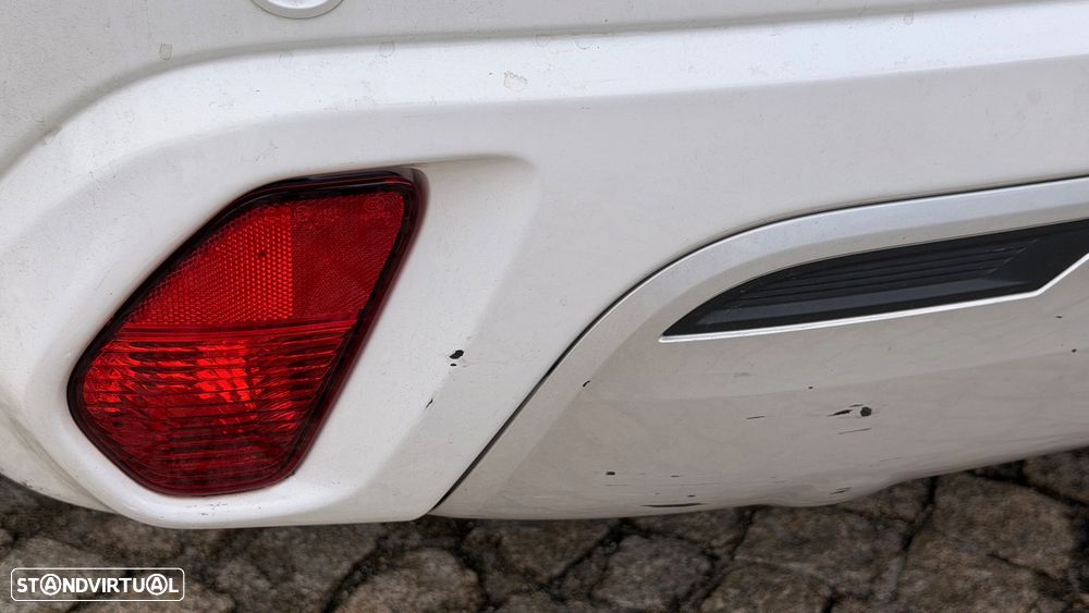 Mitsubishi Outlander - 10