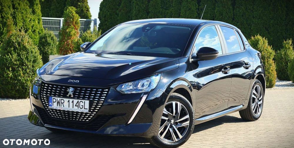 Peugeot 208 - 1