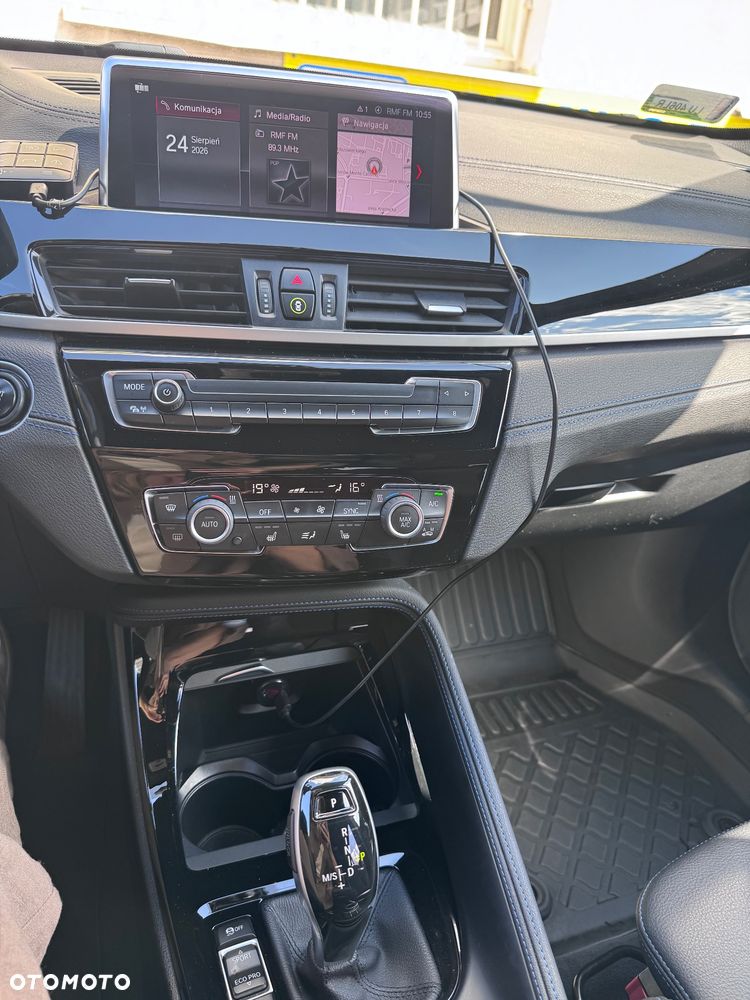 BMW X1 - 13