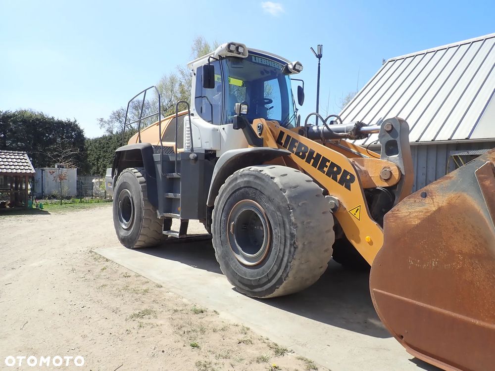Liebherr L576 - 7