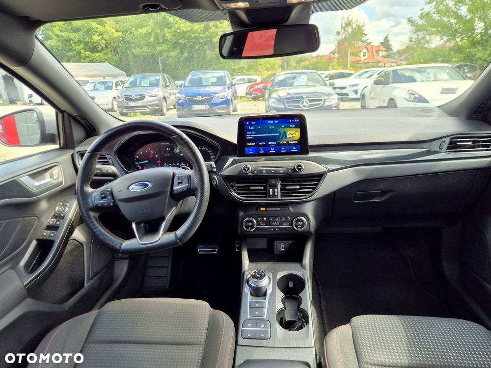Ford Focus 1.0 EcoBoost Hybrid ST-LINE - 21