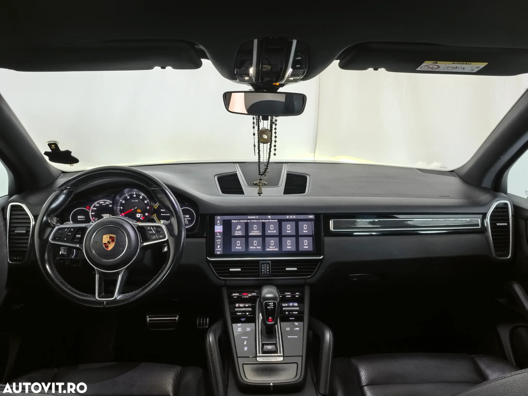 Porsche Cayenne - 10