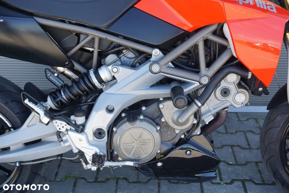 Aprilia Dorsoduro - 9