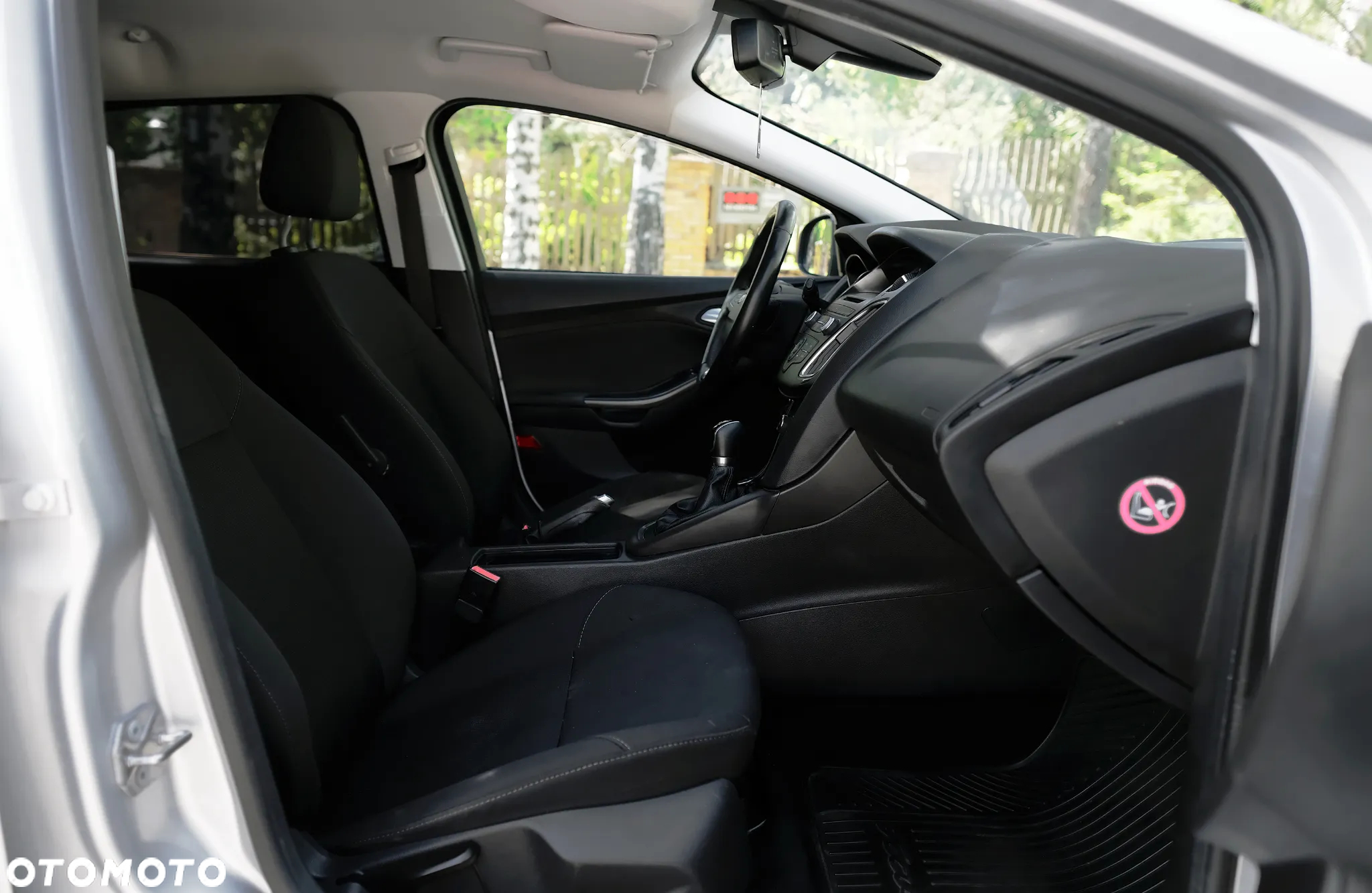 Ford Focus 1.0 EcoBoost Trend - 32