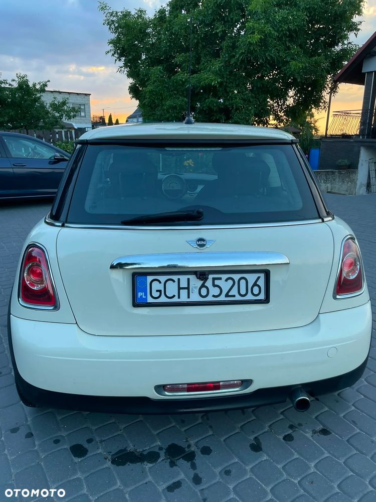 MINI Cooper Standard - 6