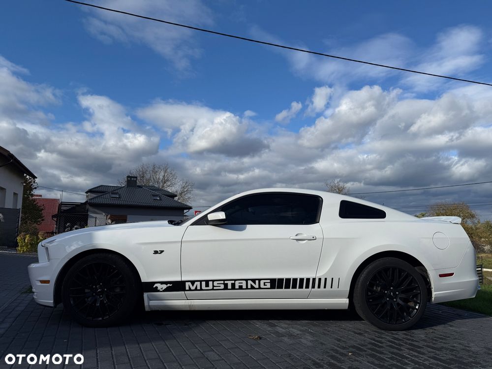 Ford Mustang 3.7 V6 Premium - 1
