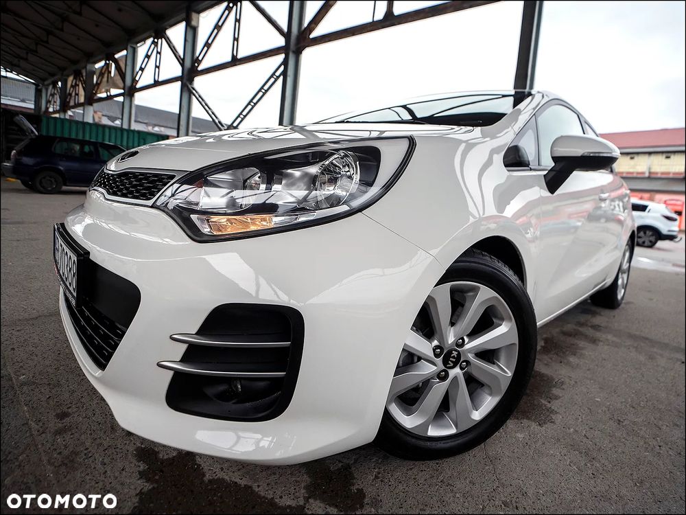 Kia Rio 1.2 Dream Team Edition - 5